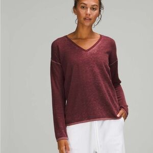 Lululemon Cashlu V-Neck Sweater
Red Merlot / Spiced Chai